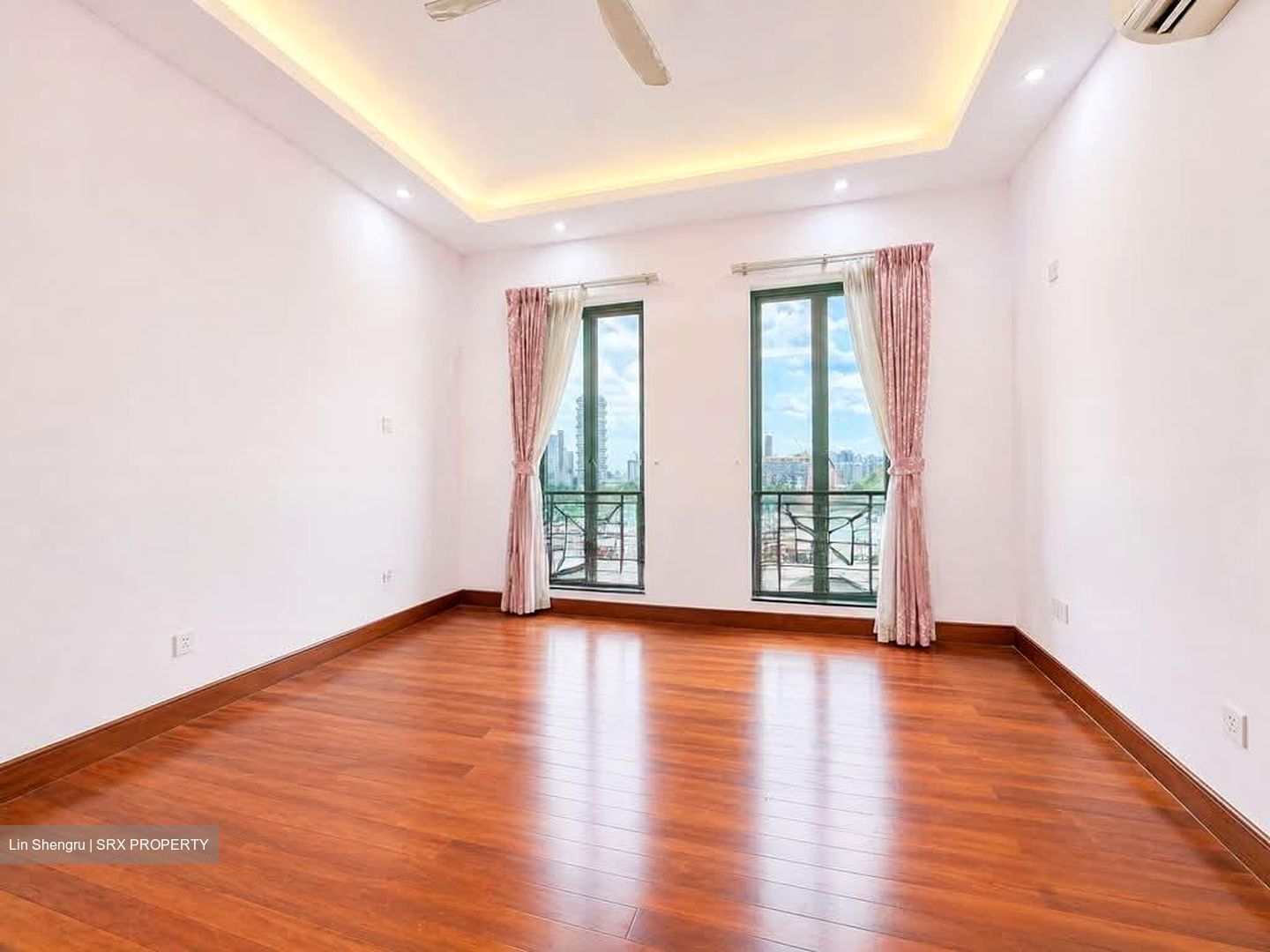 Pebble Bay (D15), Condominium #558293471